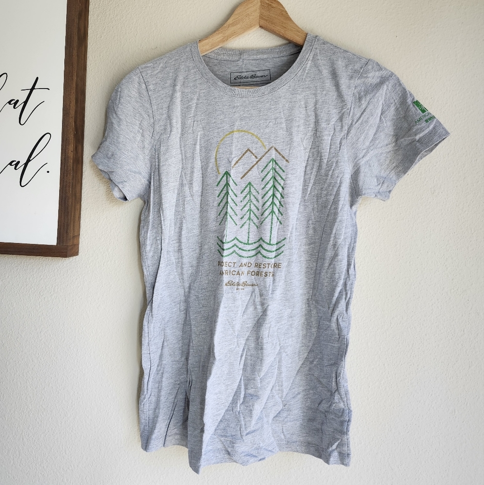 Like New Eddie Bauer T Shirt